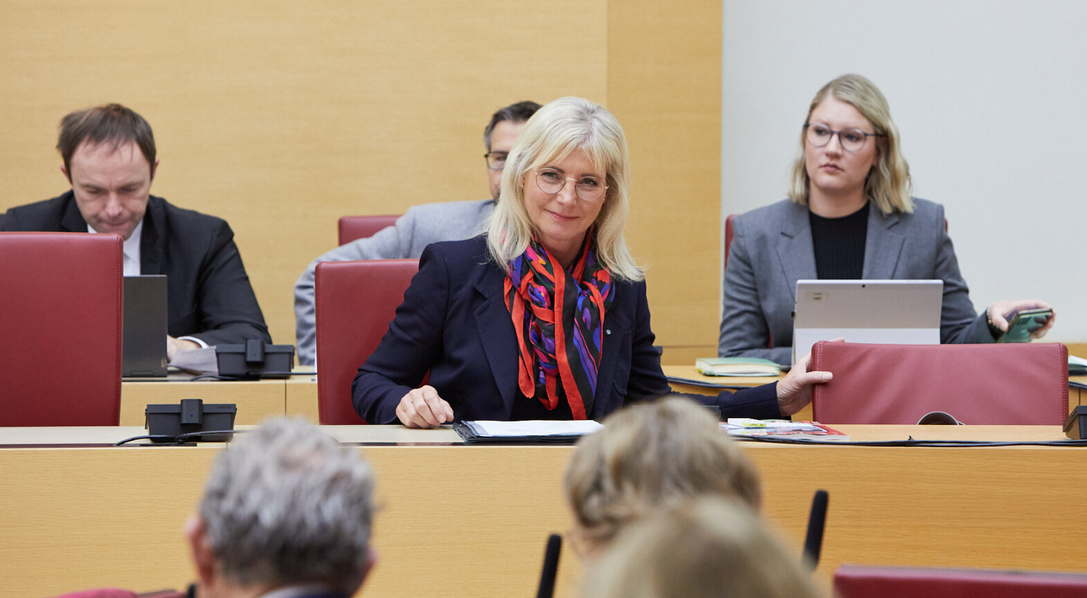 Das Foto zeigt Arbeitsministerin Ulrike Scharf heute im Bayerischen Landtag
