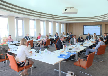 Staatsministerin Carolina Trautner Leitet Den Kabinettsausschuss „bayern Barrierefrei“ Am 29. Juli 2020 In München