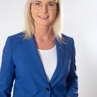 Das Foto zeigt Bayerns Familienministerin Ulrike Scharf. 